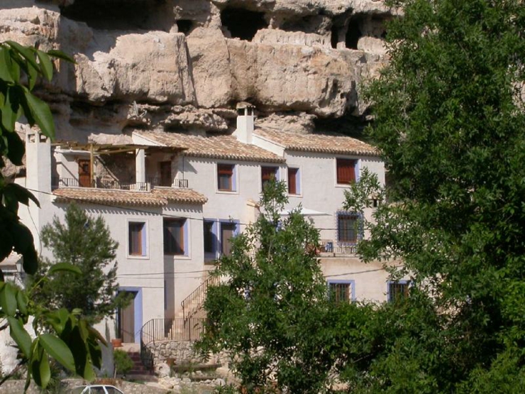 Los visitantes de este complejo pueden disfrutar de diferentes actividades magnifico complejo casas cuevas