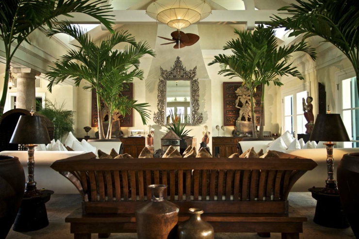 Sala de estar en la enorme villa principal salon mansion grande resort exoticointimidad