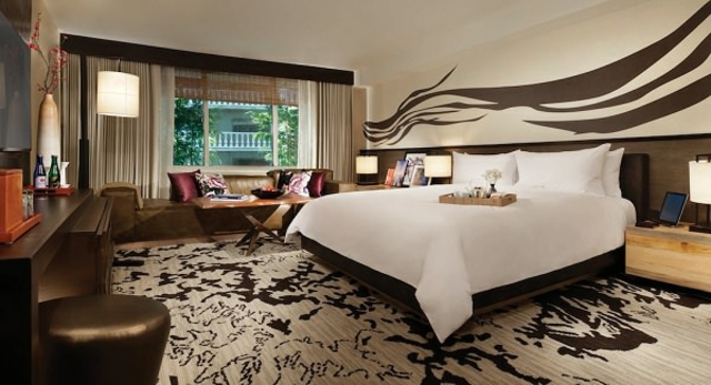 El lujo y el estilo único son las características de cada una de las habitaciones nobu hotel caesars palace las vegas