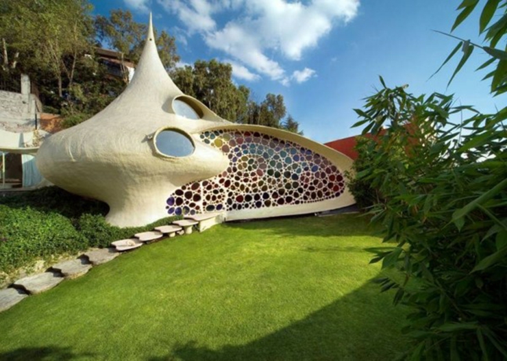 La estructura de esta casa de diseño se parece a una concha casa futurista arquitectura organica