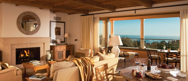 Amplia casa con diseño moderno en uno de los mejores hoteles de lujo en Newport Beach casa espaciosa diseno chic
