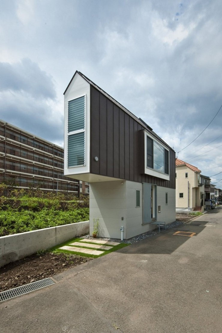 vista exterior casa triangular tokio