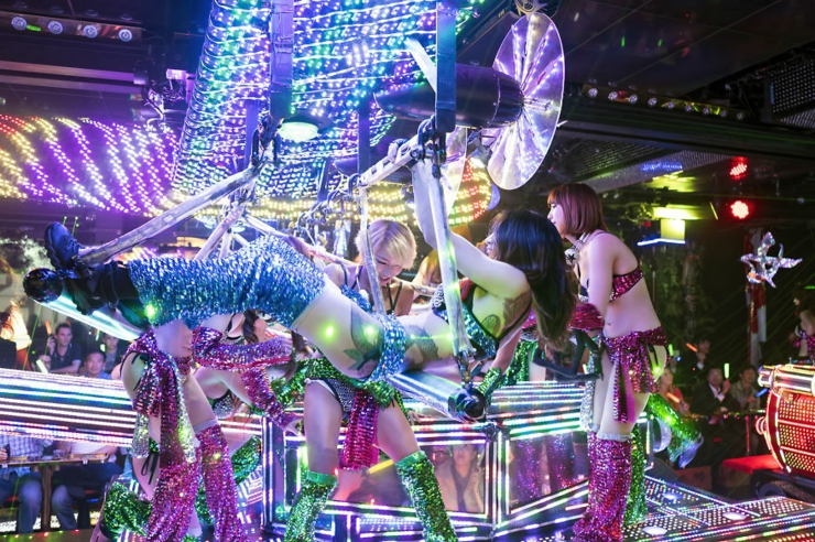robot restaurant tokio experiencia unica