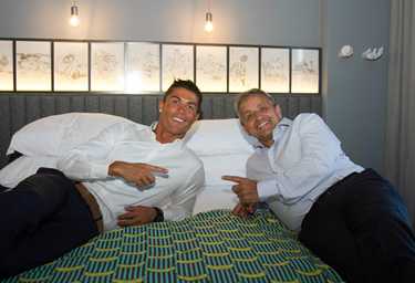 En el 30 de junio se inauguró en Funchal, Madeira un nuevo hotel del grupo Pestana cristiano ronaldo presidente pestana hotel funchal