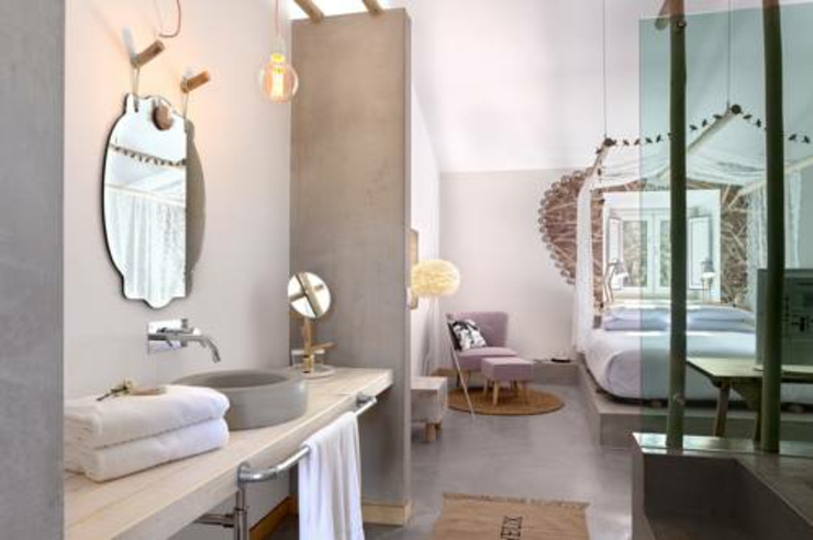 Cada habitación cuenta con amplio y cómodo baño privado espacioso bano luz charming houses