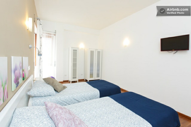 Dormitorio con un diseño elegante y simple habitacion diseno moderno elegane