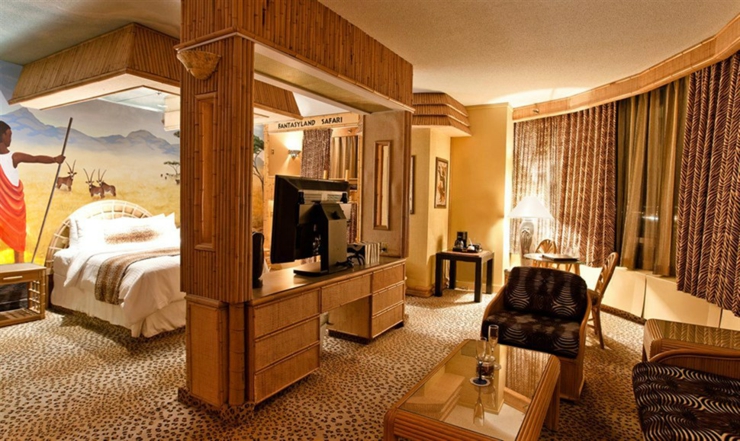 El Fantasyland Hotel, Edmonton – Canadá es muy conocido hotel diseno estilos diferentes