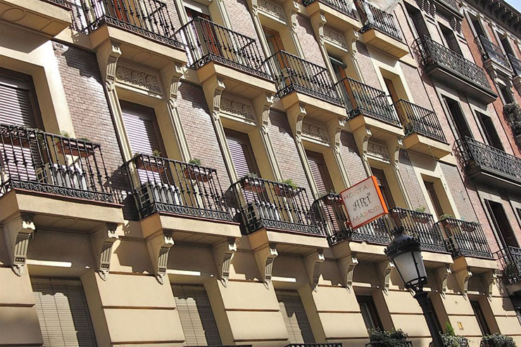 Moderno y elegante hostal en Madrid ofrece alojamiento confortable centrico hostal art madrid