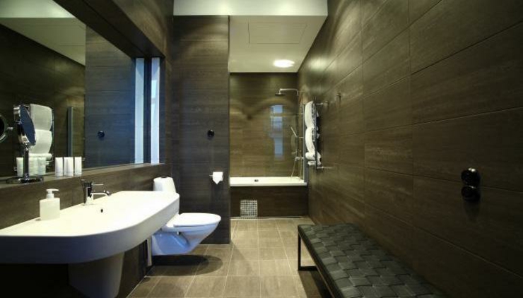 Todas las habitaciones y suites en este hotel boutique cuentan con baño privado amplio limpio bano privado