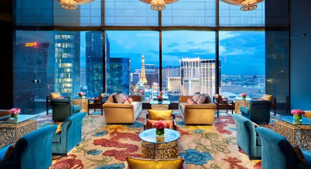 Hotel Mandarin Oriental, Las Vegas te ofrece todo lo que buscas en un hotel de lujo uno mejores elegantes lujosos hoteles