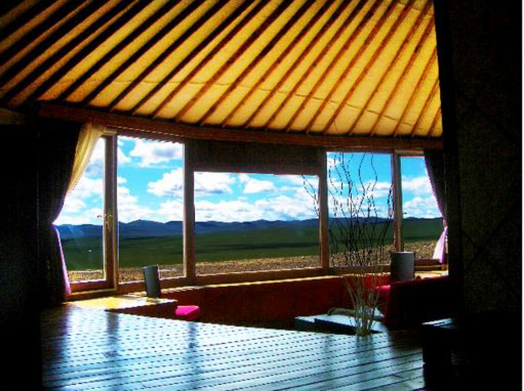 Las yurtas /gers/ son amplias y cuentan con todo el lujo ger espacioso hotel mongolia