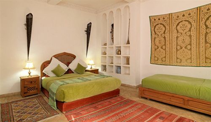 El diseño de este hotel riad en Marrakech es en estilo oriental hotel disenado colores frescos