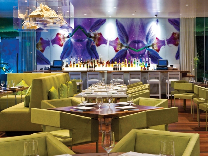 Las obras artísticas completan el diseño sofisticado de este hotel de lujo hotel lujo diseno chic obras artisticas