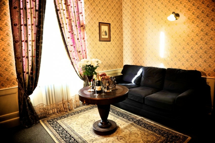 El estilo arquitectónico del Hotel Praga 1885 corresponde a su interior interior-arquitectura-armonia-estilo
