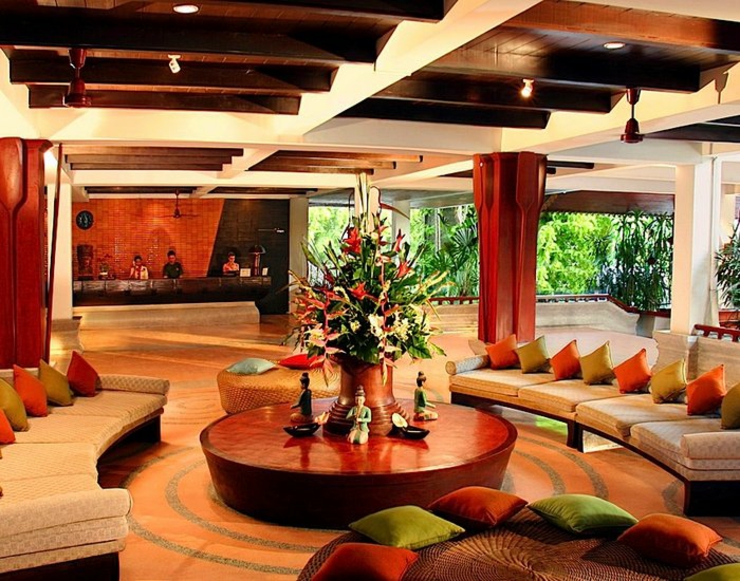 recepcion lobby resort exotico