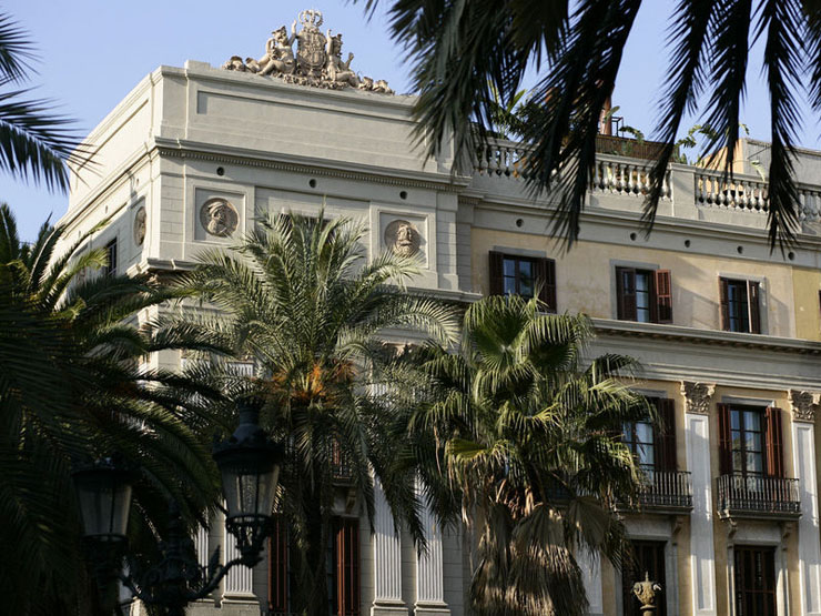 hotel lujoso centro barcelona