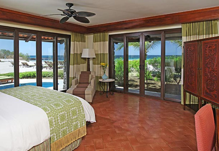 Suite espaciosa en hotel lujoso con vistas impresionantes marriott guanacaste resort costa rica