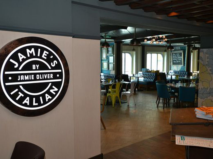 restaurante nombre cocunero famoso