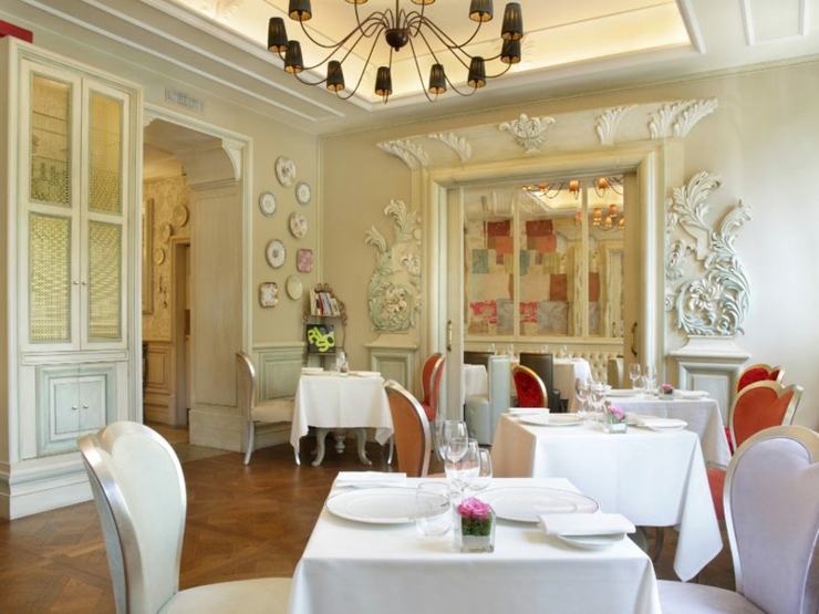decoracion clasica restaurante hotel monfort