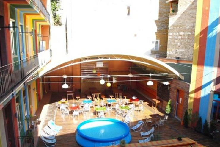 casa de la musica hostel budapest