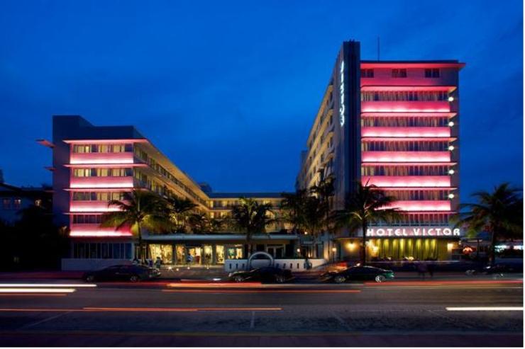 elegante hotel victor south beach 