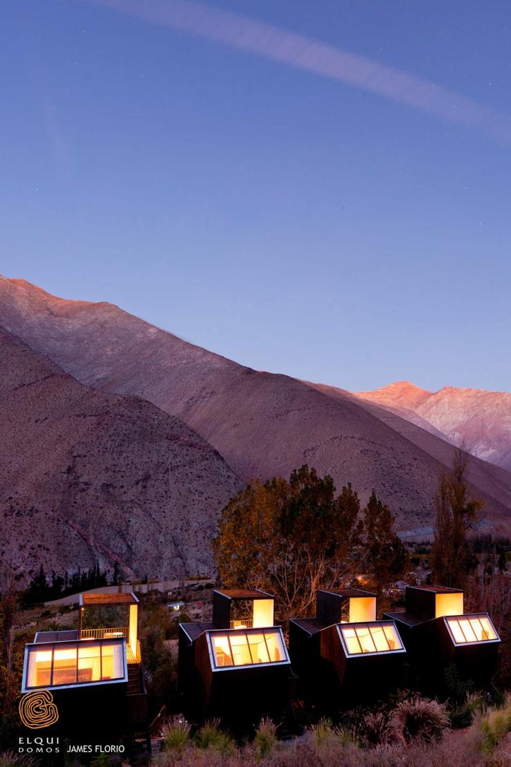 Es un auténtico lujaso observar el cielo desde la cama del Hotel Elqui Domos, Chile hotel tematico chile nada convencional