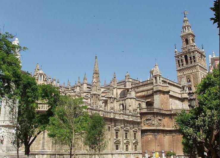 elegancia lujo mejores hoteles sevilla