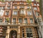 Edificio antiguo alberga hostel en londres