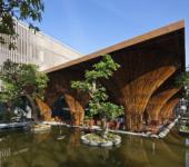 Este café en Vietnam está construido de bambú kontum indochine cafe vietnam