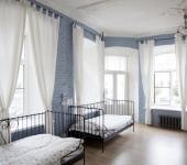 Hostal criado con mucha amor y profesionalidad habitacion hostel san petersburgo