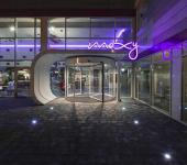 Moxy Hotel en Milán es el primer hotel de un ambicioso proyecto primer hotel ikea en milan