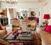 Magnifico hotel en Paris ofrece a sus huéspedes lujo y glamour emblematico hotel plaza athenee paris