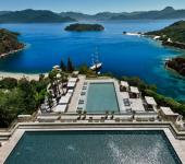 Piscinas con magníficas vistas para un relax absoluto vacaciones lujo hotel moderno turquia