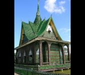 Este templo budista en Tailandia fue construido de botellas de vidrio templo budista material reciclado