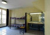 comodo louvre youth hostel 