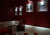 sala estar hostal moderno