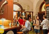 bar jovenes ciudad eterna