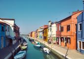 canales parece venecia