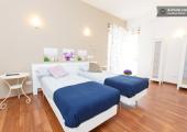 simpaticos hostales roma dormitorio comodo