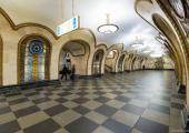 estacion metro moscu elegantes vidrieras
