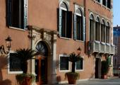 Tras una precisa restauración este hotel en Venecia se ha quedado más brillante todavía