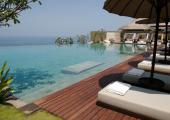 piscina hotel bulgari resort