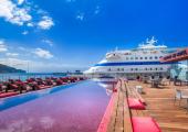 Este hotel con la marca de Pestana CR7 está situado en el puerto de cruceros de Funchal hotel cr7 estrategicamente situado funchal