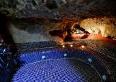 jacuzzi excavado casa cueva