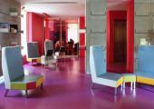 interior hotel ambiente artistico