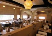 restaurante mesas sillas de carton