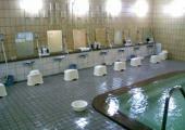 Muchos ryokan ofrecen a sus visitantes baños compartidos bano conpartido alojamiento tradicional economico