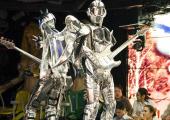 restaurante original tokio con robots 