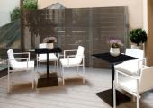 Las terrazas privadas son amuebladas y ofrecen vistas preciosas terraza suite aire libre