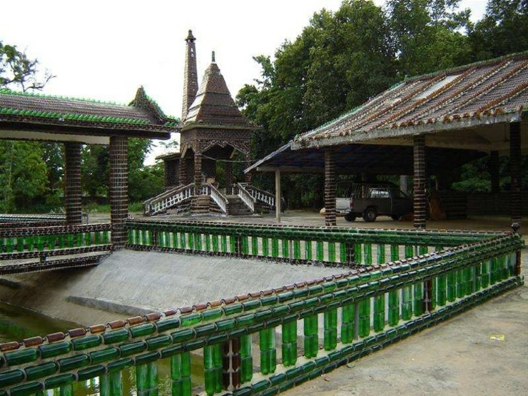 Este templo budista es muy respetuoso con la naturaleza construccion templo armonia naturaleza
